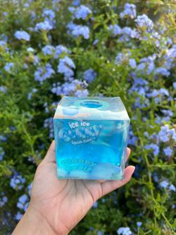 Ice ice blue cube Squeezee