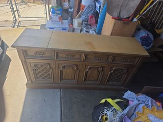 Magnavox console