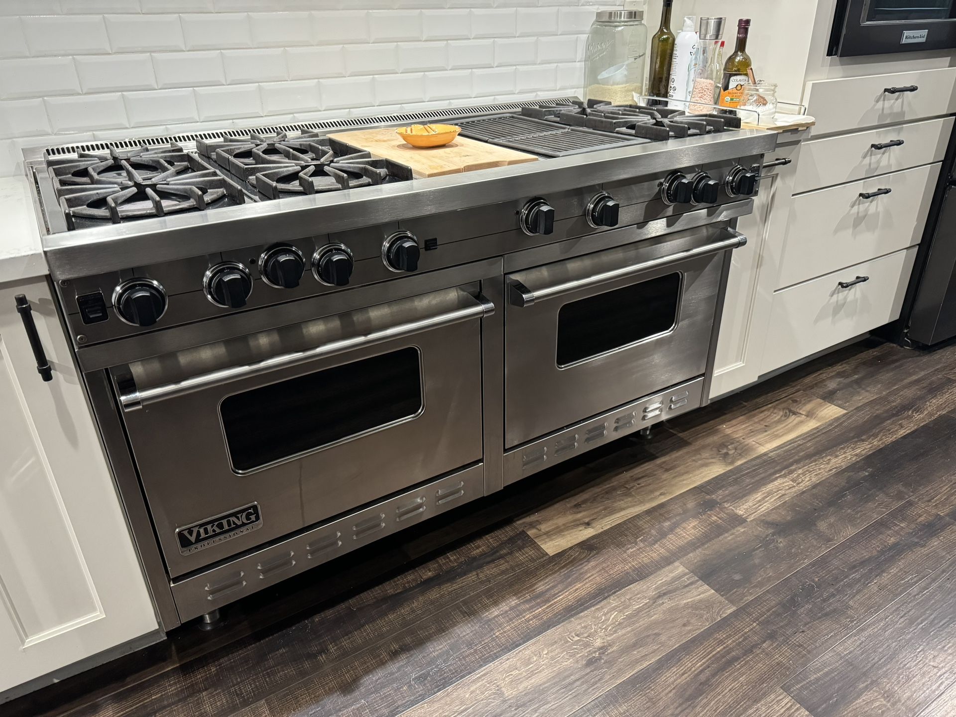 Viking 60inch Freestanding Professional Duel Range