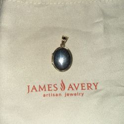 James Avery Retired Locket. 