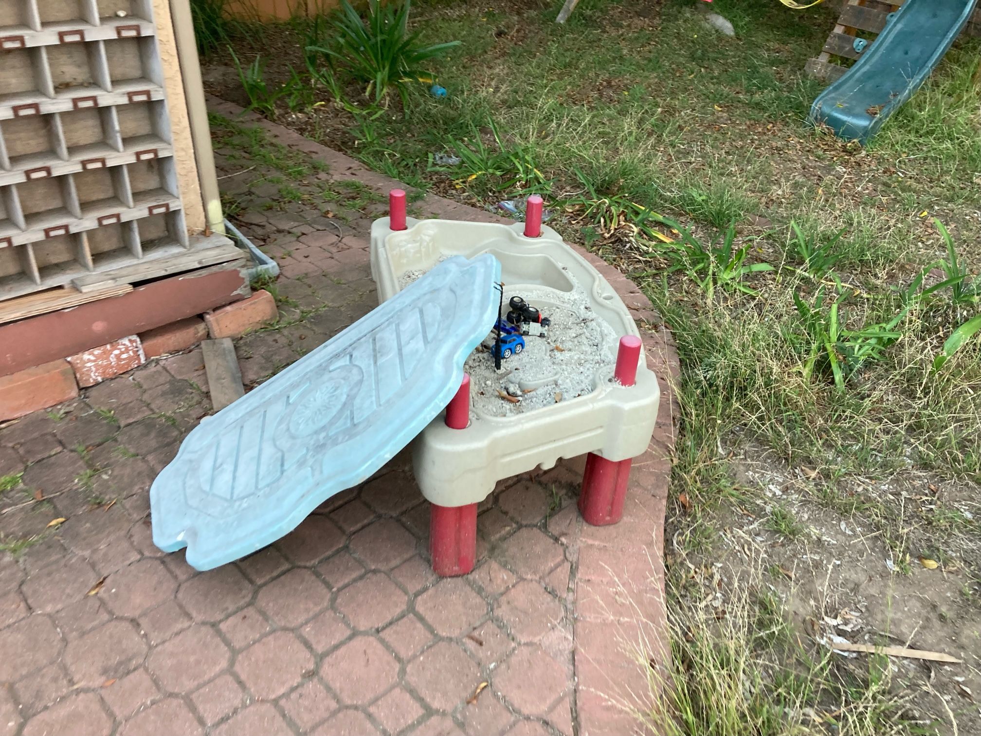 Free Kids Items First Come First Serve