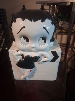 Betty boop cookie jar