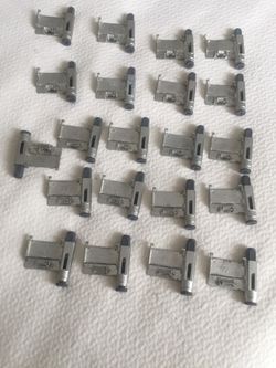 Cabinet clip mountings