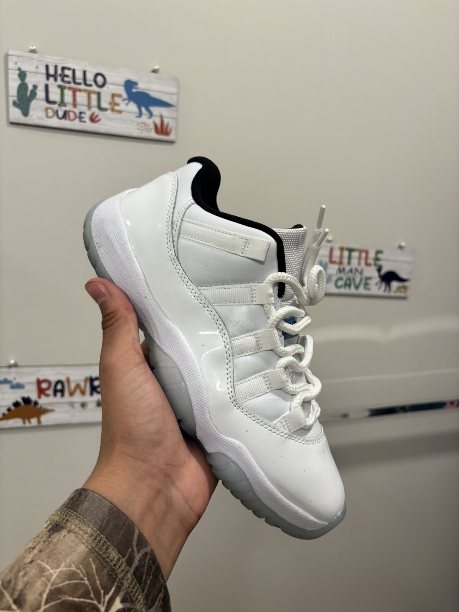 Jordan 11 Low “ Legend Blue”