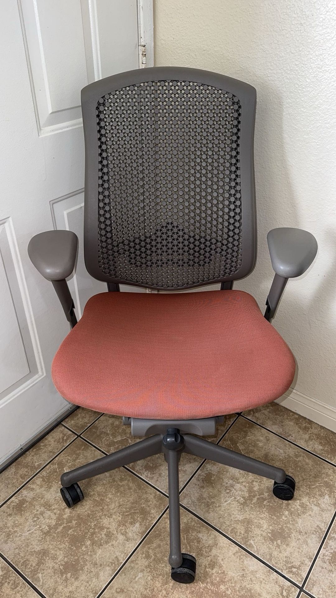 Herman Miller Celle