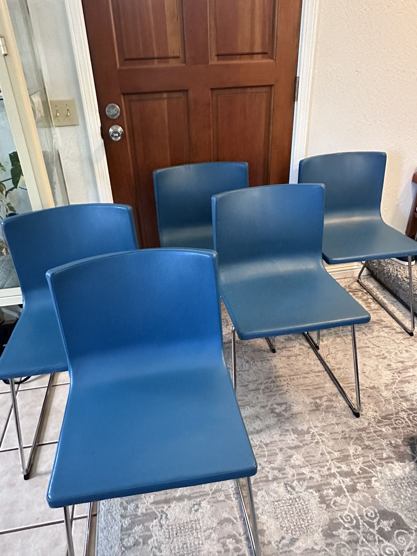Set Of 6 IKEA Bernhard Chairs
