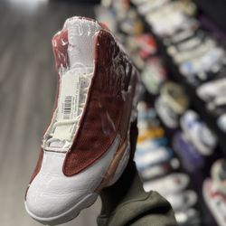 Sz 11 | USED | 2024 Air Jordan Retro 13 Dune Red 