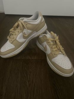 Team gold Nike dunks