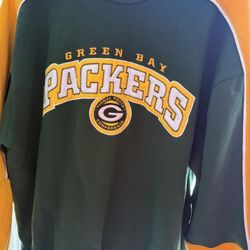 Green Bay Packers Sweatshirt W/ Conference Patch Extremely Nice ! 