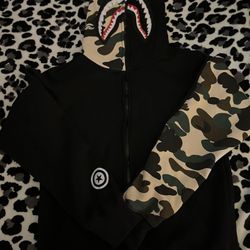 BAPE zip up