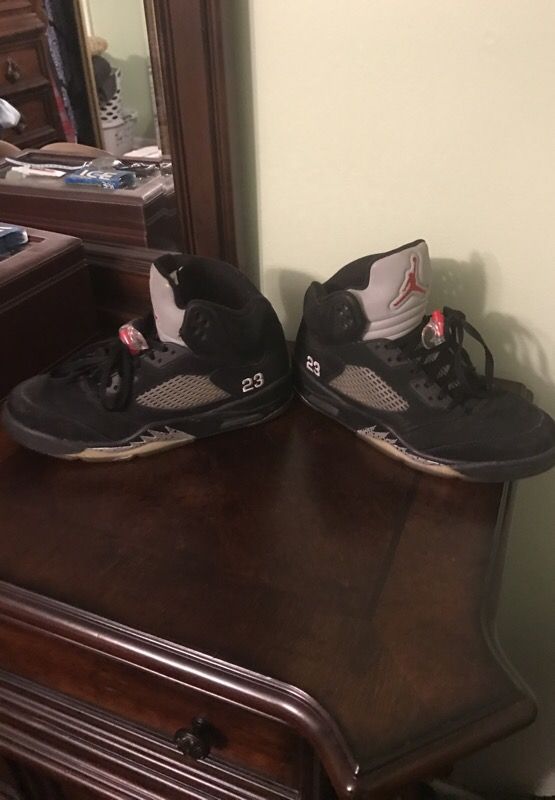 Jordan 5 black size 9 men's