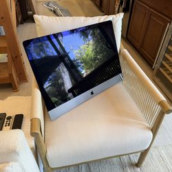 Apple iMac Pro 27” 5K Retina – 64GB RAM / 2TB SSD – Vega 56 GPU – Editing Workstation – $6K+ Retail