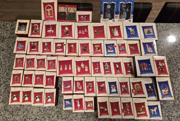 UPDATED (77) 2003 Hallmark Ornaments - $225 Lot (or $4/each)