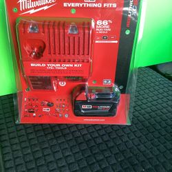 MILWAUKEE M18 18-VOLT LITHIUM-ION XC STARTER KIT WITH 5.0 AH BATTERY AND CHARGER 