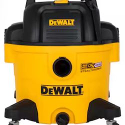 Dewalt Wet/dry Vacuum With Accessories Included