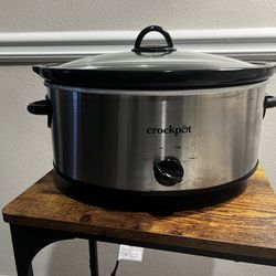 7 Quart Crock Pot- Excellent Working Condition, 