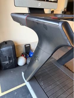Peloton Tread+ Peloton Treadmill Plus 2021 & Safety Guard