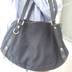 Authentic Gucci GG Monogram Supreme Abbey D ring Shoulder Tote Bag