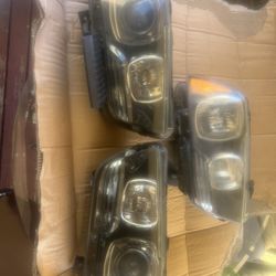 2011-2014 Dodge Charger Headlight Right and Left LH both Sides Xenon