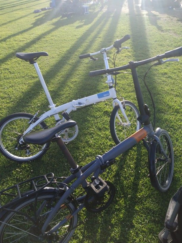 Tern Link D8 And Tern Link C7 Folding BIKE for Sale in San Diego