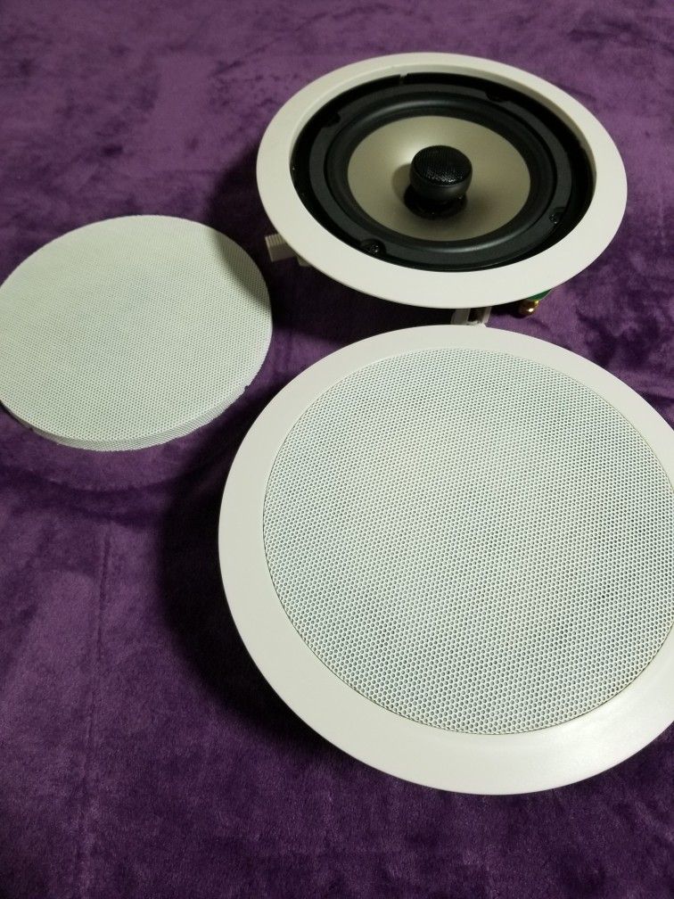 In-Ceiling Speakers.. Model: Insignia NSC6500. .new. Never used