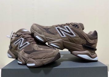 New balance shoes