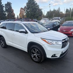 2016 Toyota Highlander