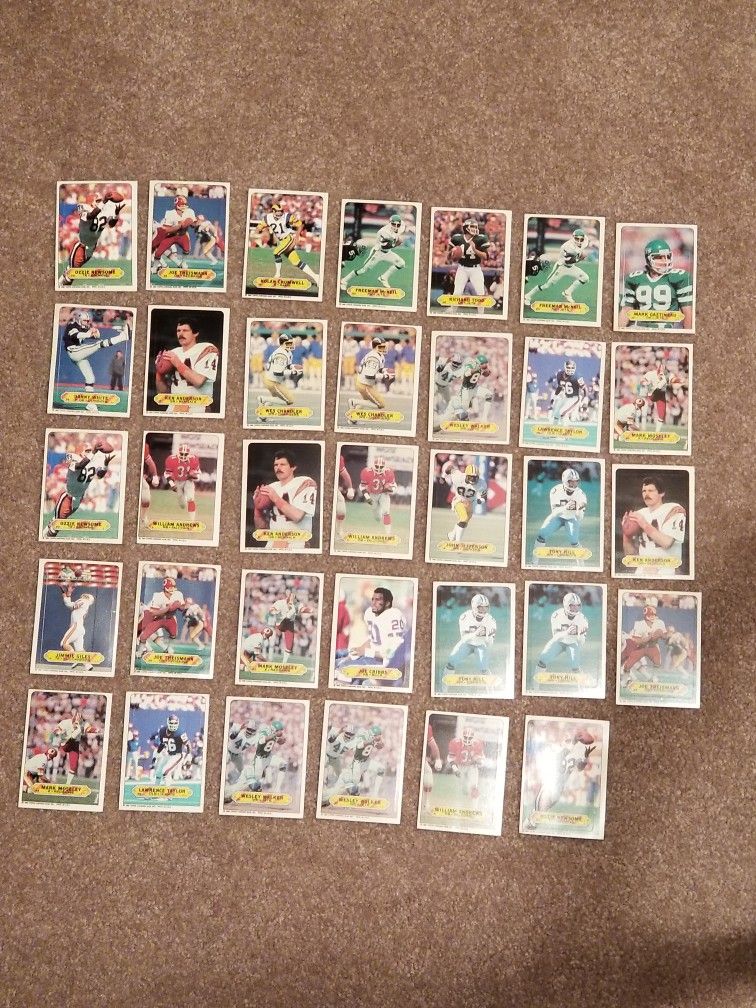 1984 Topps Football Stickers 34 Total