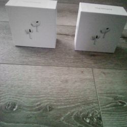 Airpods Pro -2 Pairs