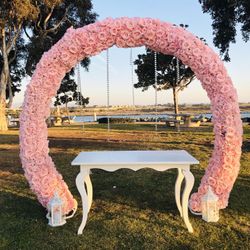 BACKDROP ROUND WEDDING FLOWERS!! R-E-N-T