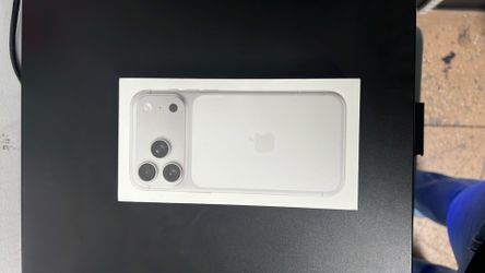 iPhone 17 Pro Max $1 Down with Phone Payment Plan🔥