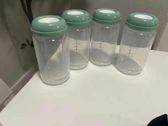 Momcozy Breastmilk Containers