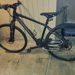 Specialized Crosstrail hybrid bike. 
