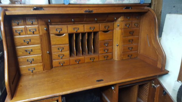 Solid wood roll top Hideaway computer desk for Sale in