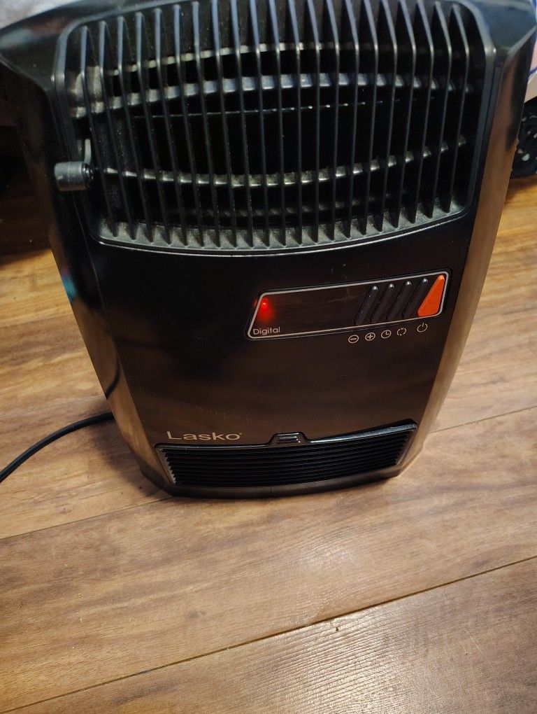 Lasko Space Heater 