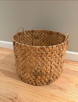 Beautiful Large Blanket Basket