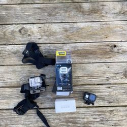Go Pro Hero 8 2.0 Bundle