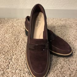Brand New  Clarks Leather Women’s Shoes Size 8.5