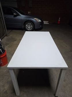 White Office Desk