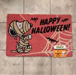 Peanut Halloween outdoor mat