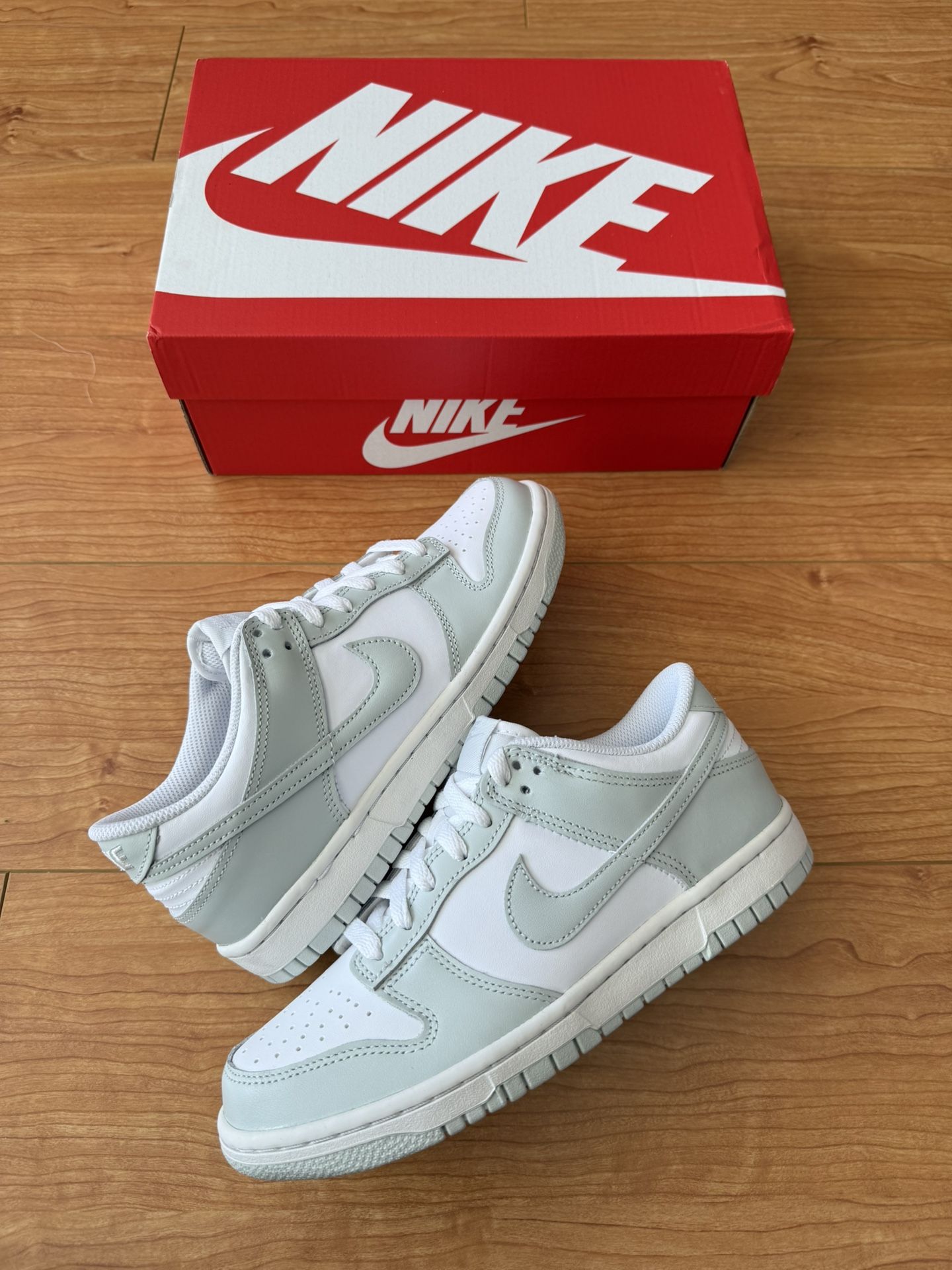 NEW Nike Dunk Low White Light Silver Photon Dust (2025) Size 5.5Y/7W