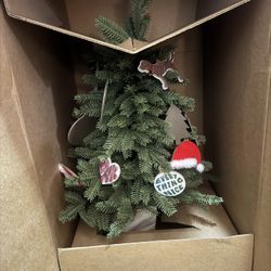 Victoria Secret PINK Christmas Tree