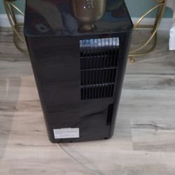 Dehumidifier 50 Pt. 4,500 sq. ft. Bucket Dehumidifier in Black with Wi-Fi Enabled
by

Midea
