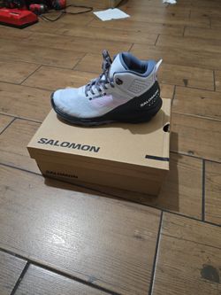 Outputs Mid GtX Hiking Shoes 