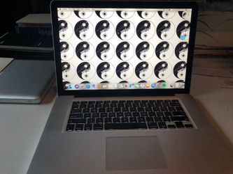 MacBook Pro mid 2010 15.4inch