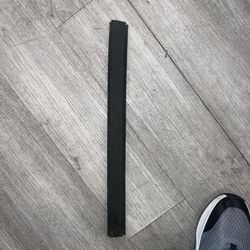 2017-2025 CHRYSLER PACIFICA FRONT RIGHT PASSENGER SIDE ROOF MOLDING COVER OEM