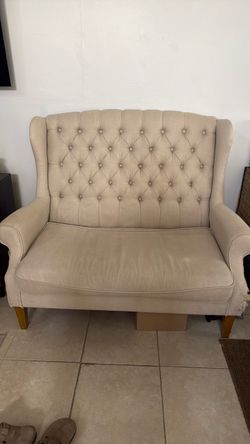 Button-Tufted Upholstered Love Seat  Bench