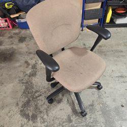 Free-Office Chair 
