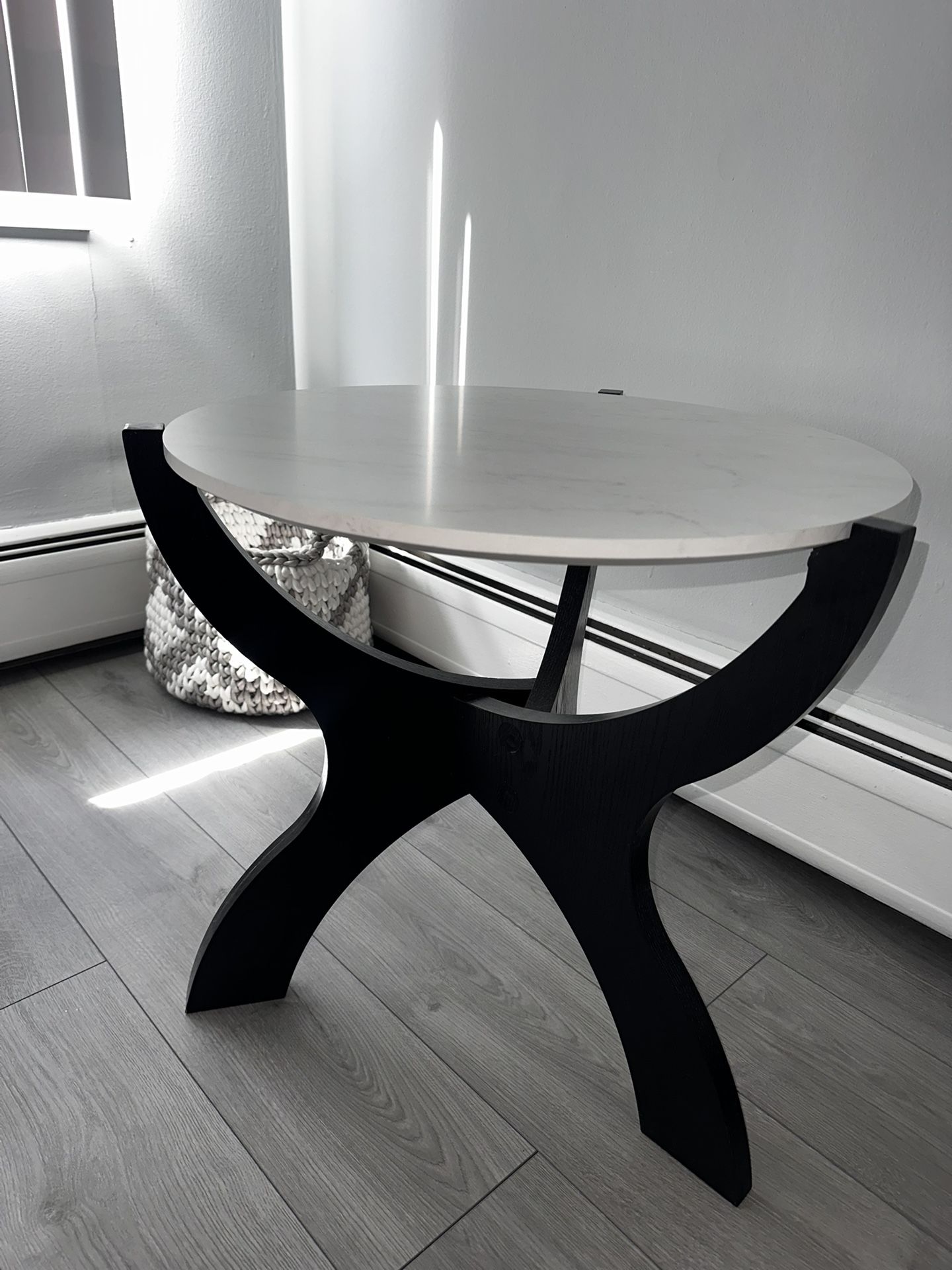 White Marble Table 