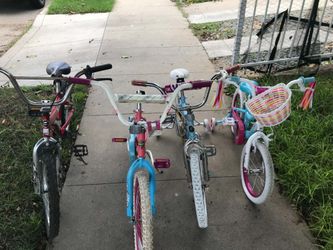 Kids bykes used condition  make an offer for them  tires need air south la 90043